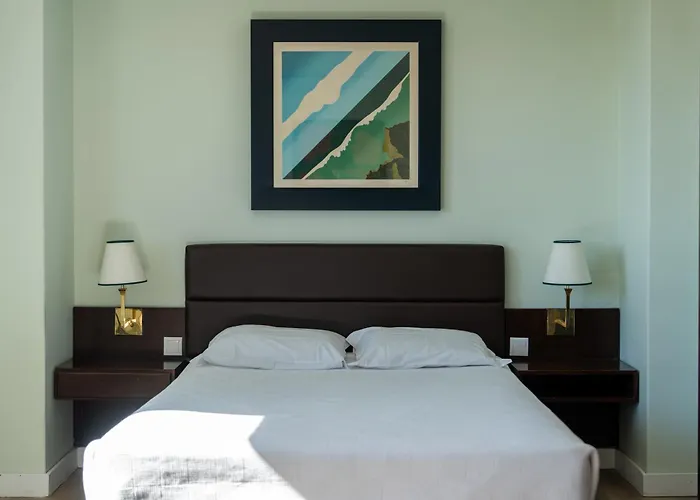 아파르타멘토 솔베르데 4*