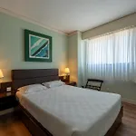 索维尔迪公寓酒店 4*